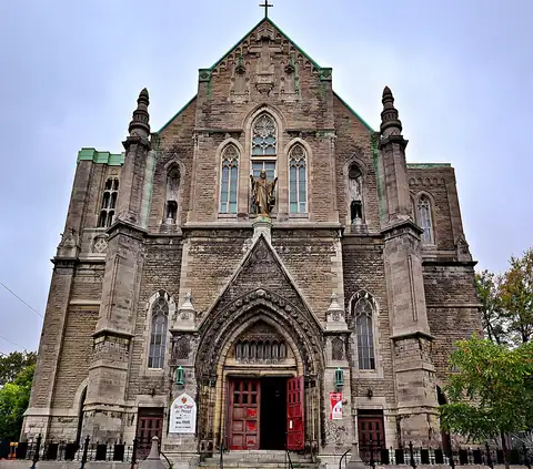 Photo: Guerinf, CC BY-SA 4.0 Sacré-Coeur-de-Jésus, Montréal