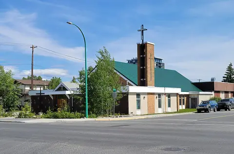 Photo: OhanaUnitedTalk page, CC BY-SA 4.0 St. Patrick’s Co-cathedral, Yellowknife