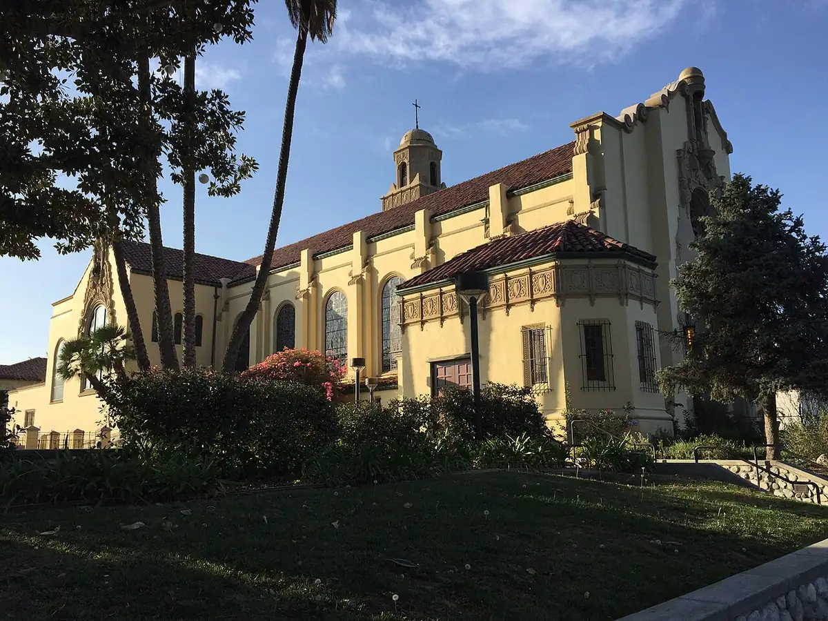 Holy Family Catholic Church, South Pasadena