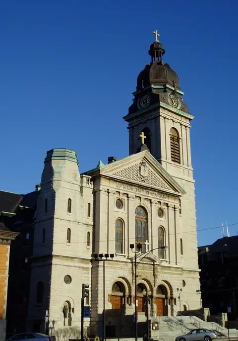 Photo: Sjcantius, CC0 St. John Cantius Church, Chicago
