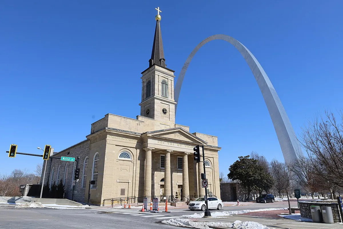 Basilica of St. Louis, King of France, St. Louis