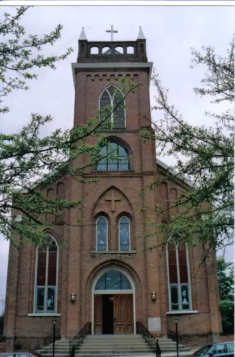 Photo: Dudemanfellabra, CC BY-SA 3.0 St. Patrick, Meridian