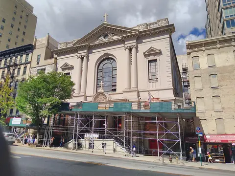Photo: Jim.henderson, CC BY 4.0 St. Francis de Sales, New York
