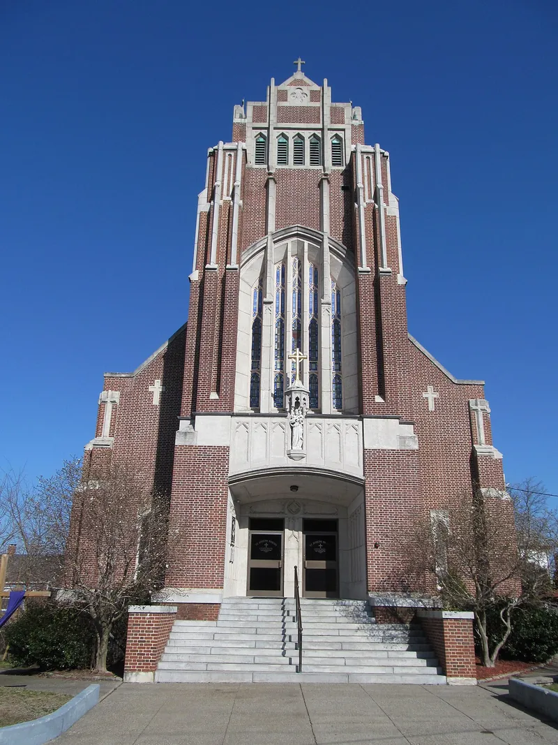 St. Joseph, Central Falls