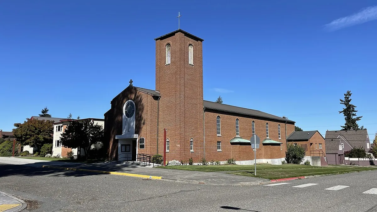 Queen of Angels, Port Angeles